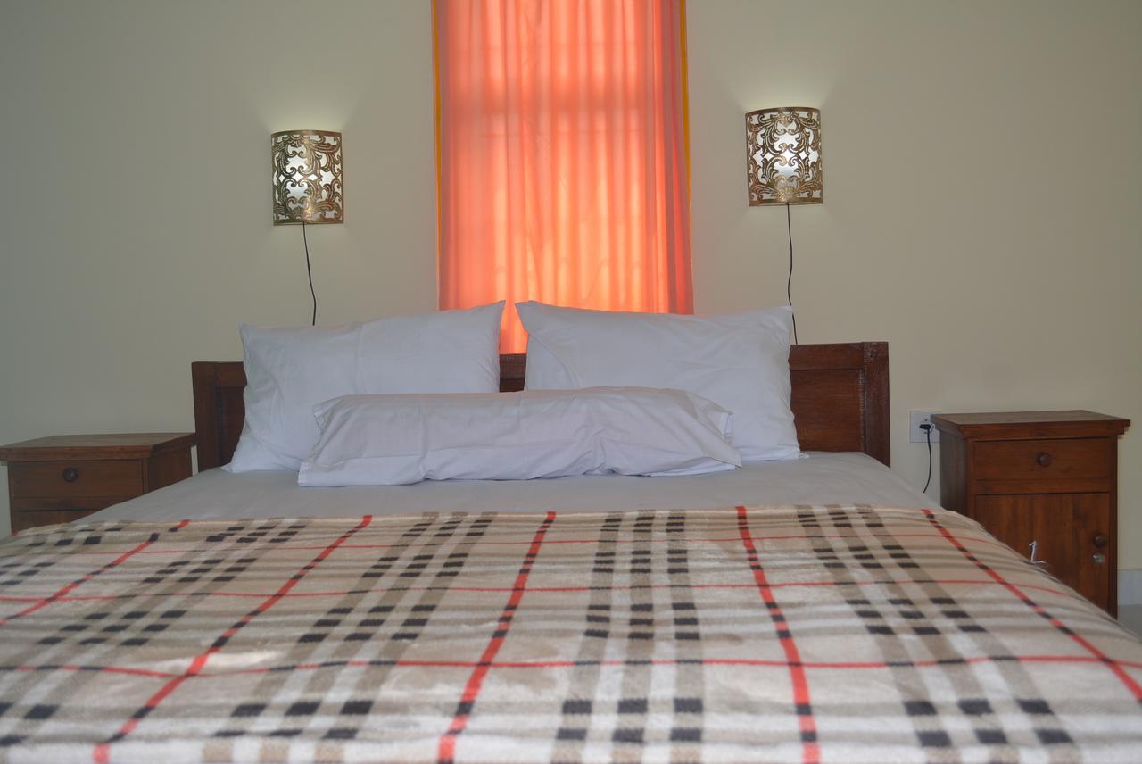 Repag Wayan Canggu Hostel Kuta Lombok Dış mekan fotoğraf