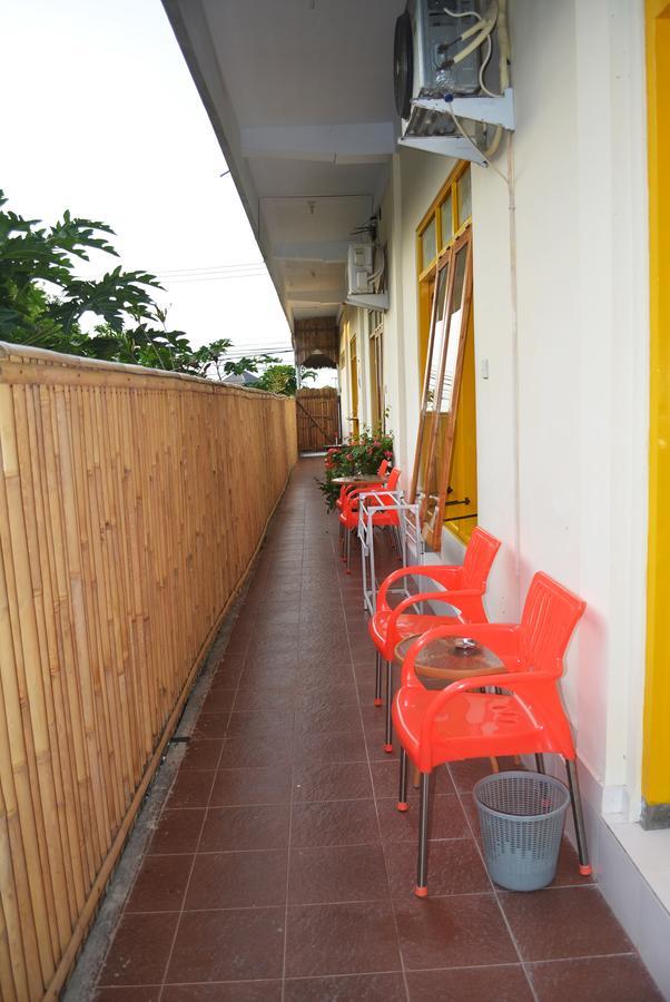 Repag Wayan Canggu Hostel Kuta Lombok Dış mekan fotoğraf