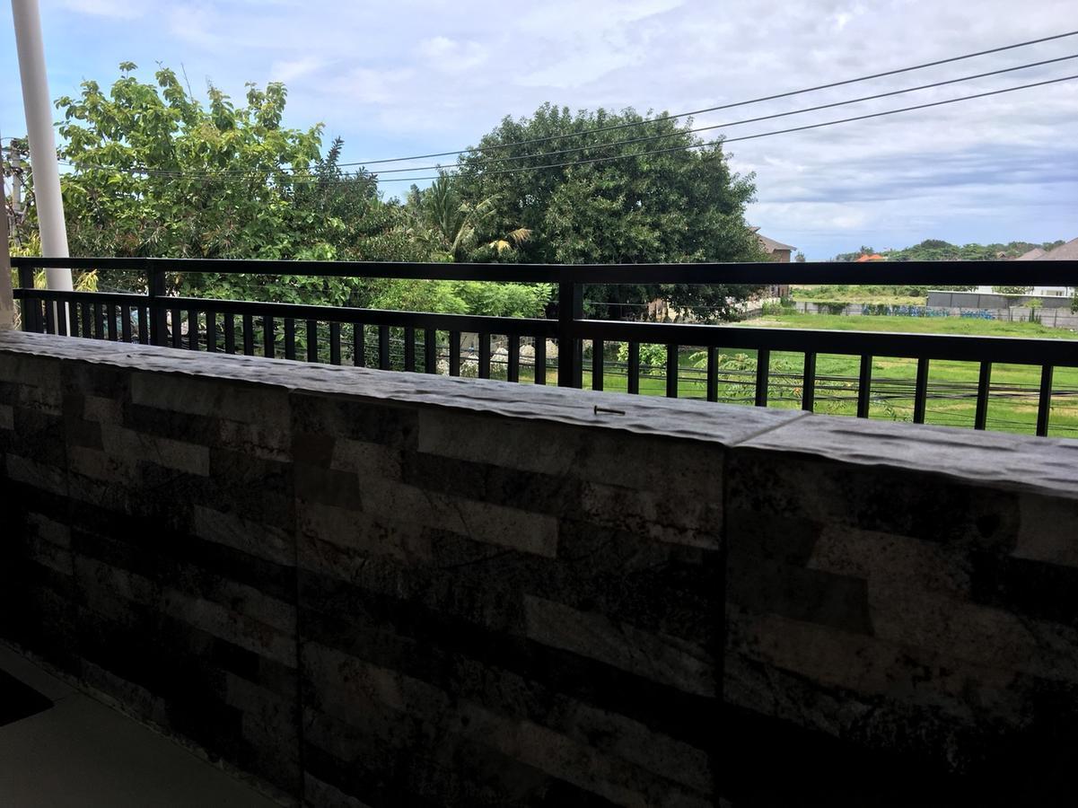 Repag Wayan Canggu Hostel Kuta Lombok Dış mekan fotoğraf