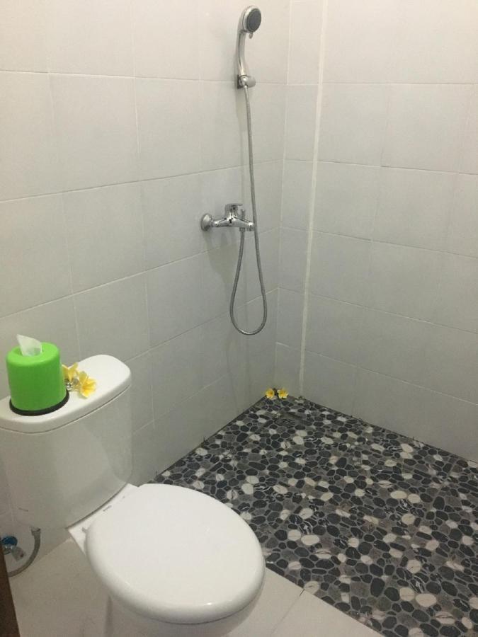 Repag Wayan Canggu Hostel Kuta Lombok Dış mekan fotoğraf
